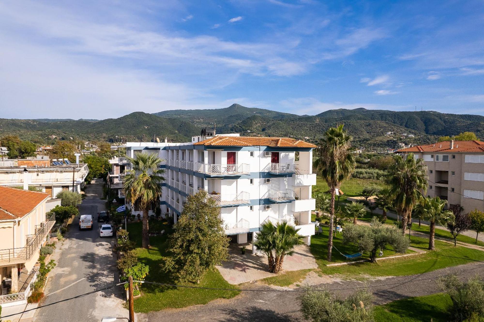 Zoe Seaside Apartment Loutra Edipsou  Exterior photo