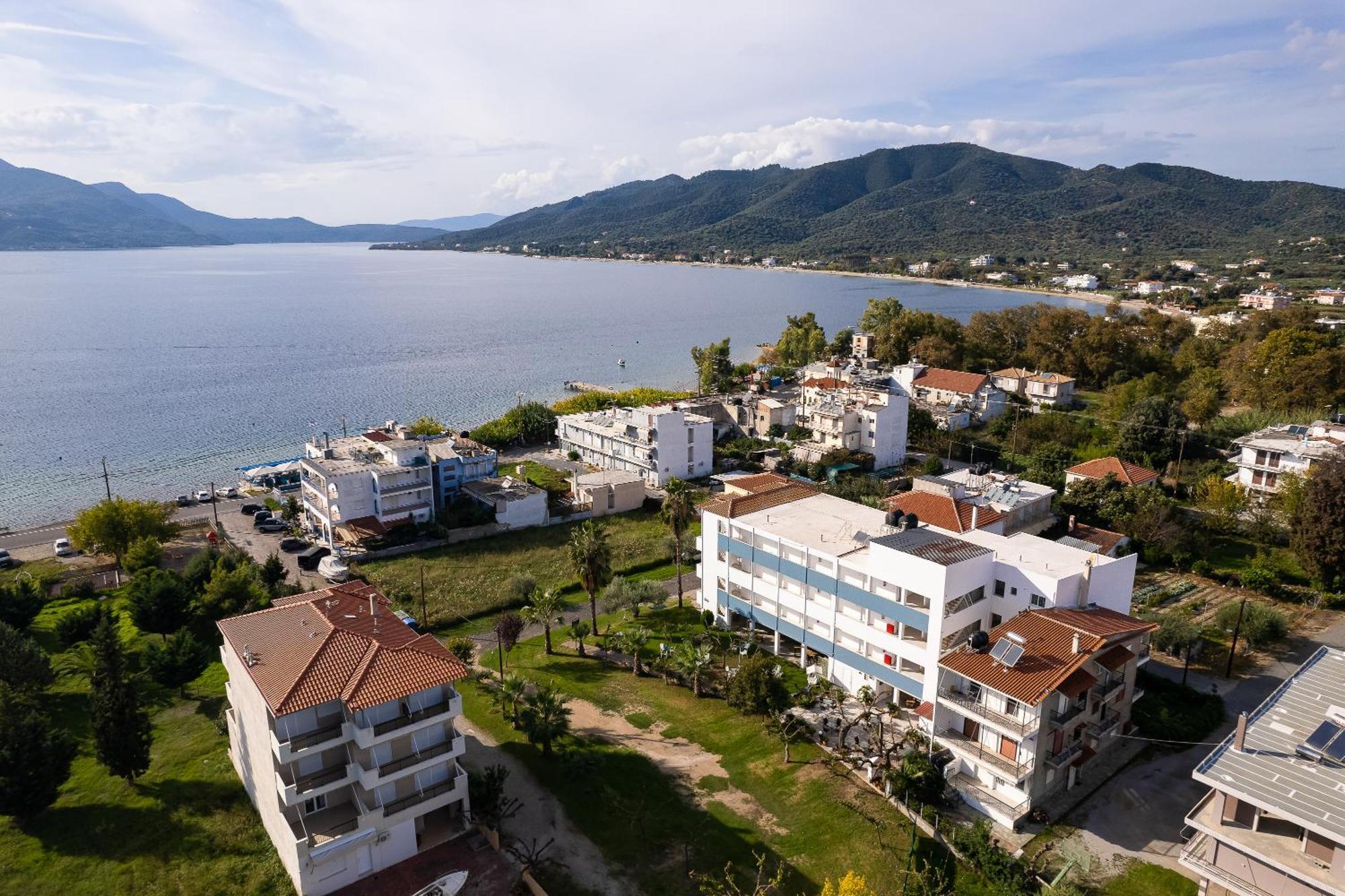 Zoe Seaside Apartment Loutra Edipsou  Exterior photo