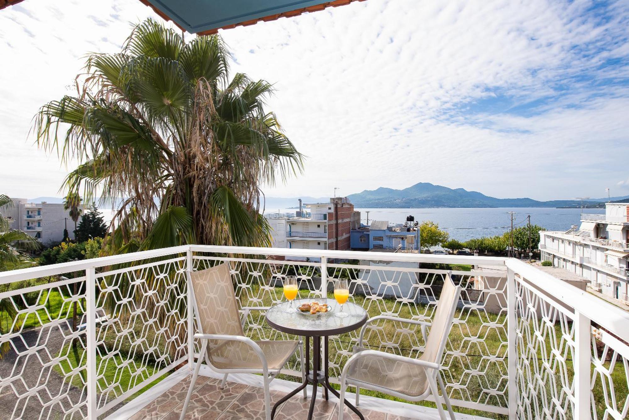 Zoe Seaside Apartment Loutra Edipsou  Exterior photo